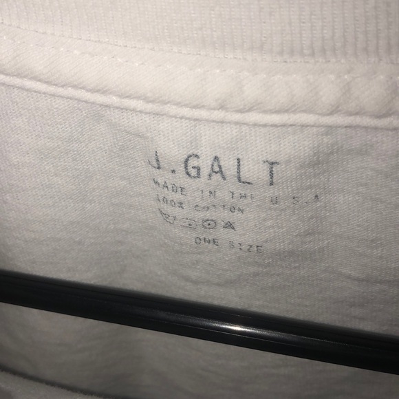 Brandy Melville Malibu crop top - Picture 4 of 4